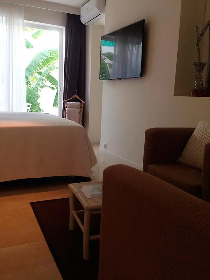 Casa Branca Hotel Mindelo 4*,